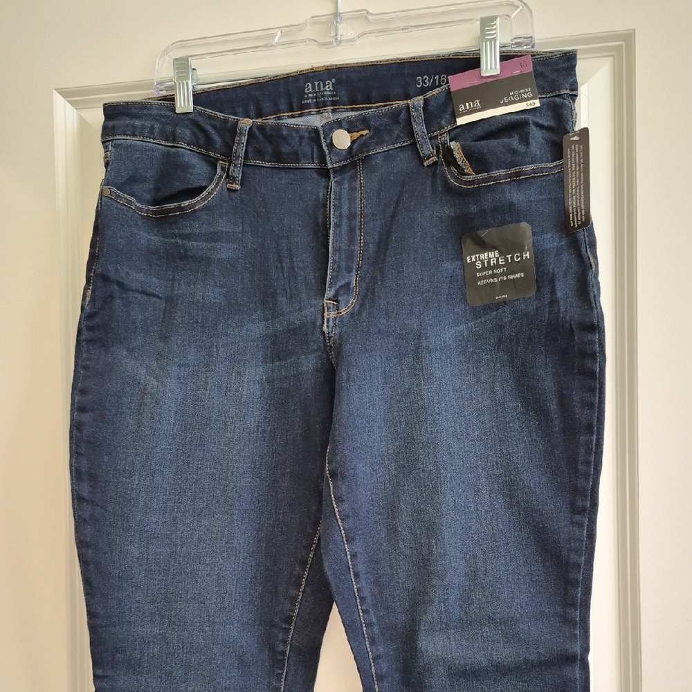 a.n.a Women's Dark Wash Skinny Jeans